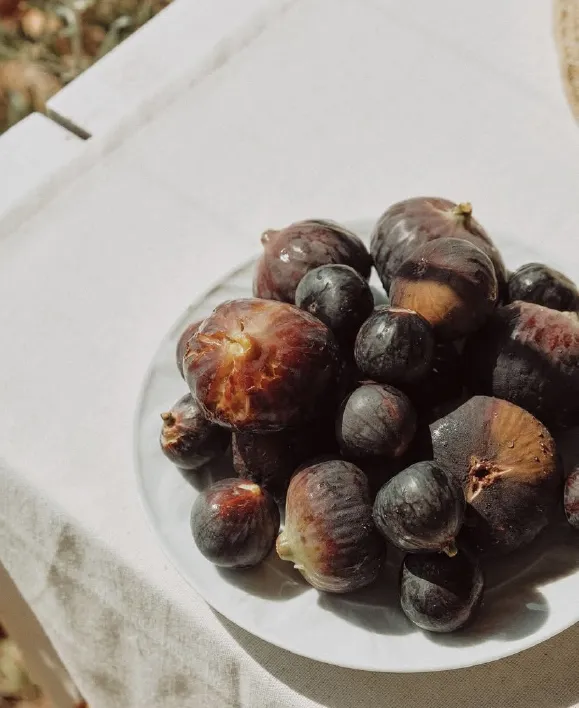 Assiette avec couverts